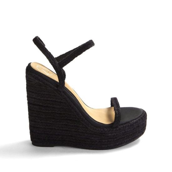 صورة Black wedge heels